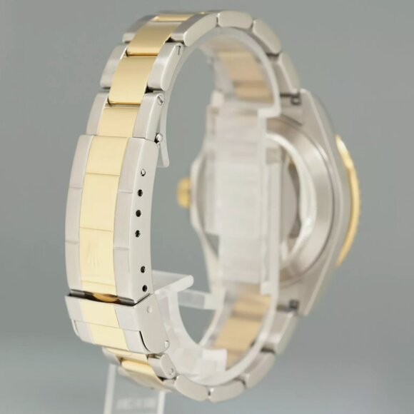 MINT ROLEX SUBMARINER MEN'S GOLD BUCKLE WATCH - Picture 5 of 6